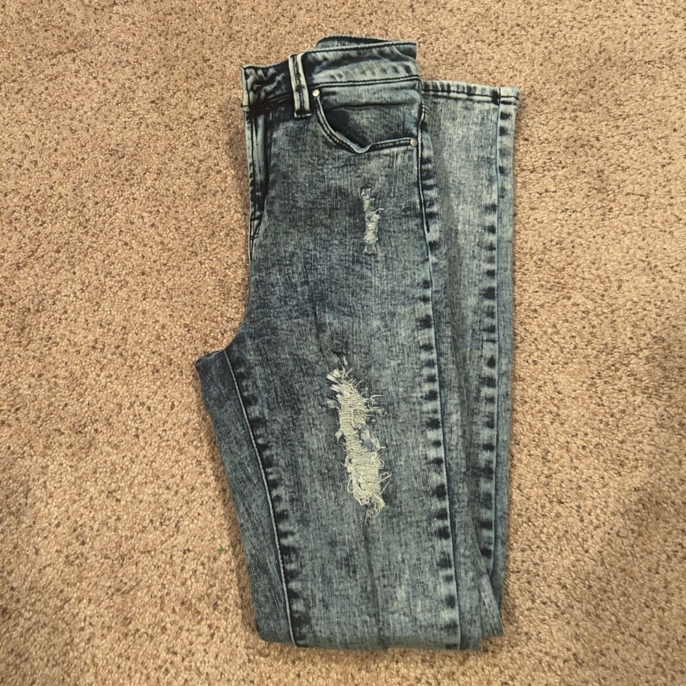 Stylish Distressed Blue Jeans for Women